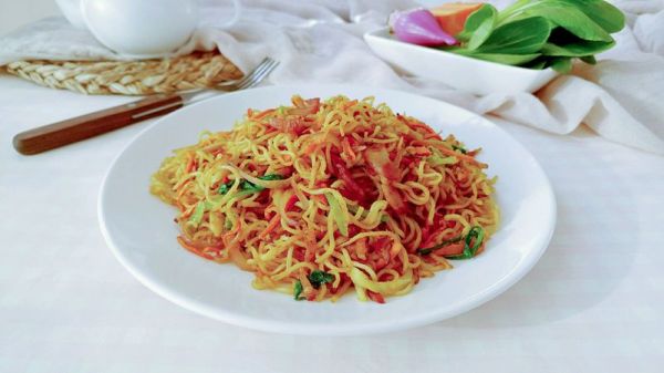 酱油培根蛋裹面