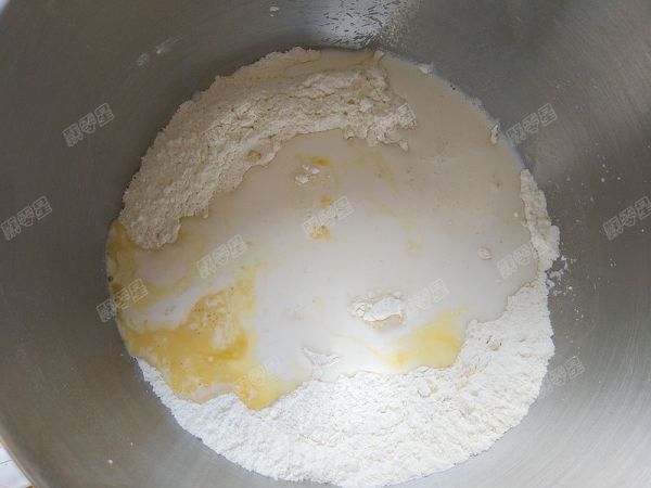 网纹果酱夹心面包