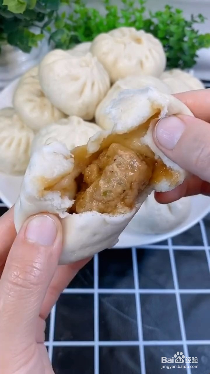 如何制作东北鲜肉包子？