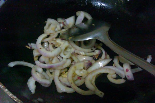 肉末炒葱头芹菜