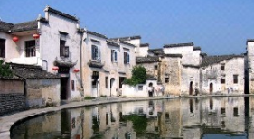 黄山到宏村怎么走