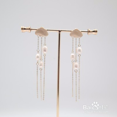 怎样将耳饰带出气质感？