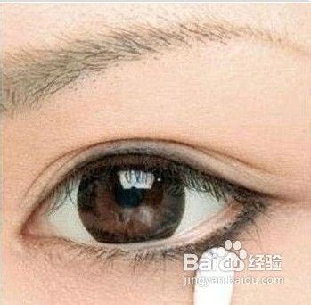 美容学校哪家好-教你放大眼睛的技巧