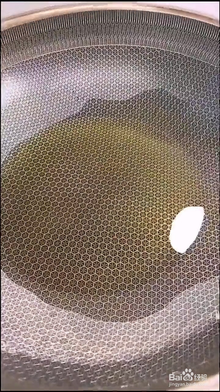 如何制作黄瓜香菜拌花生