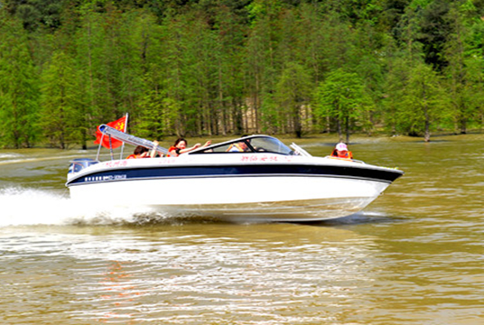 驾驶水上快艇需要驾照吗