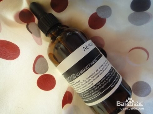 抗氧化精华的使用方法与注意事项