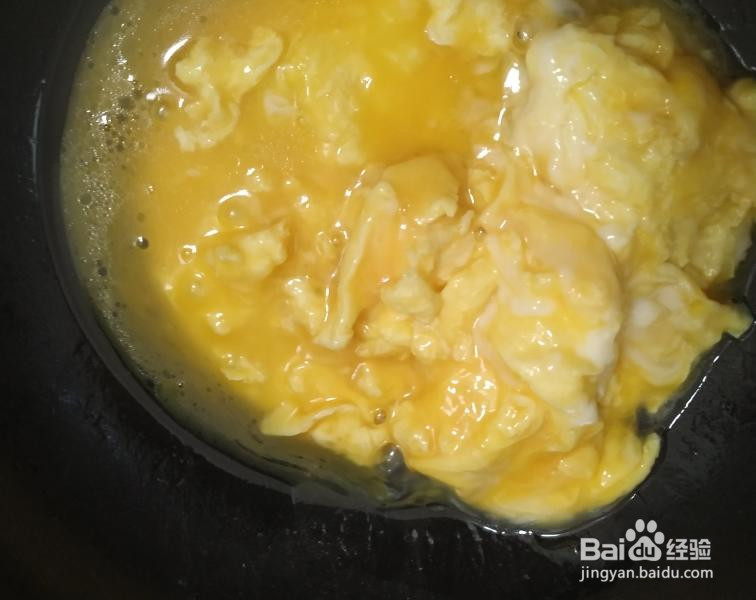 洋葱炒蛋的做法