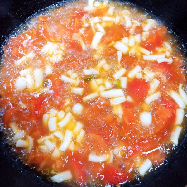 番茄白玉菇鸡蛋汤