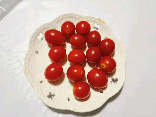 金针菇牛排粉丝沙拉