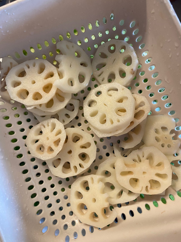 红油麻辣凉拌藕片