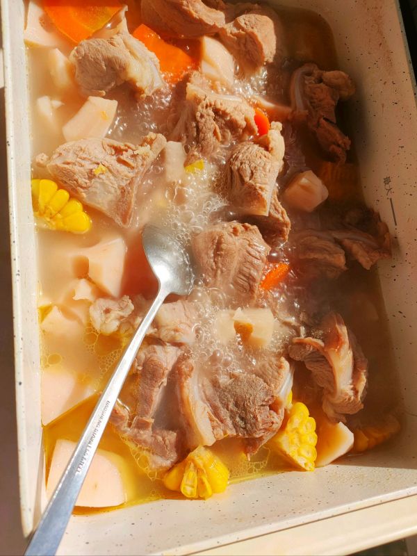 一碗莲藕排骨汤