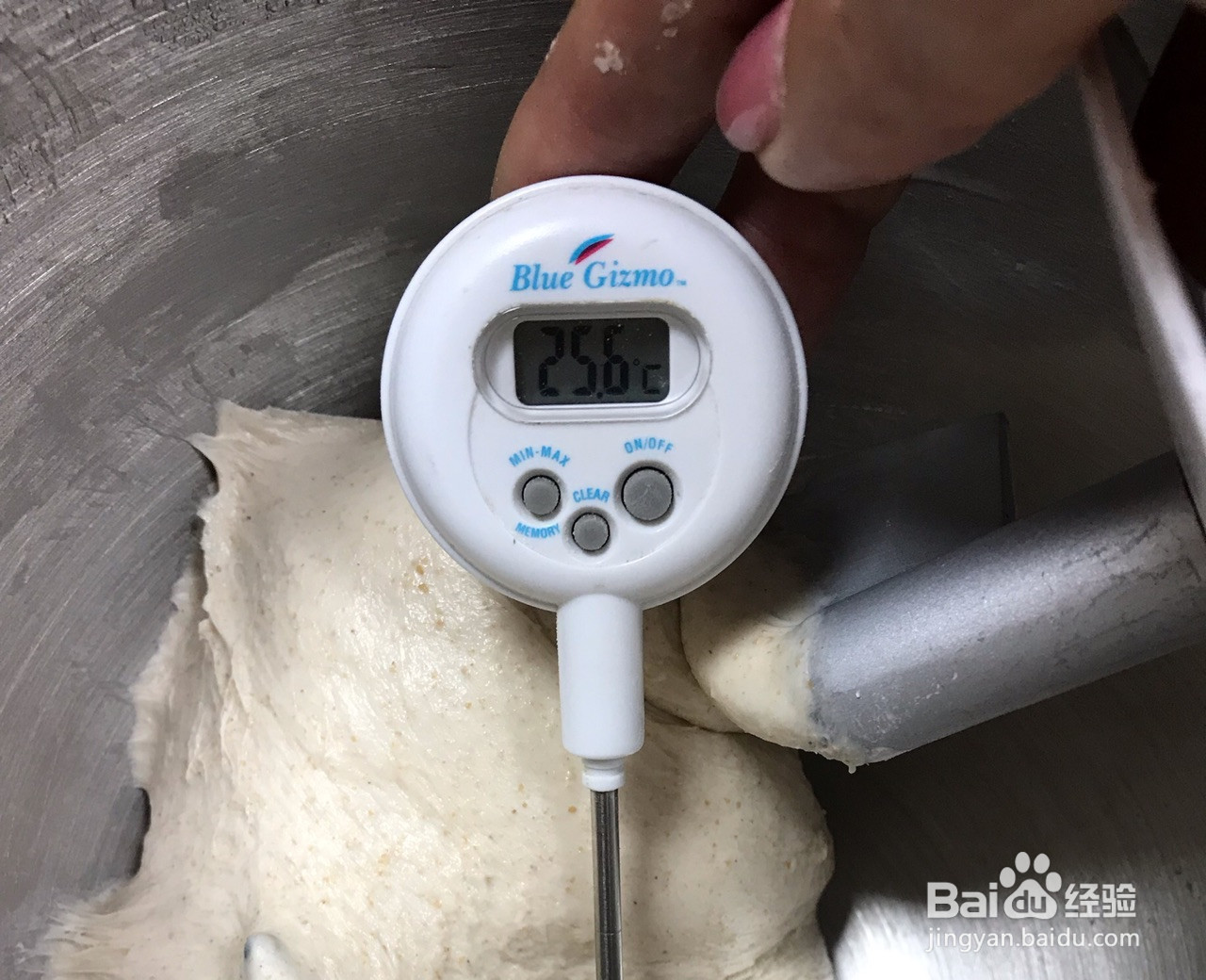 全麦葡萄干软欧包的做法
