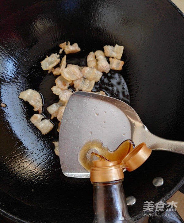 黑木耳洋葱炒五花肉