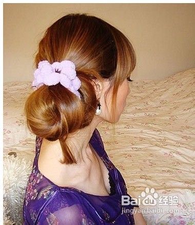 简单易学的韩式花苞头的扎法