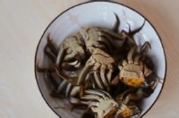 吮指油炸香辣六月黄