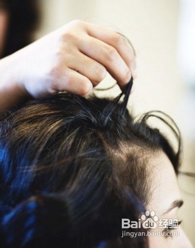 气质清爽刘海编发