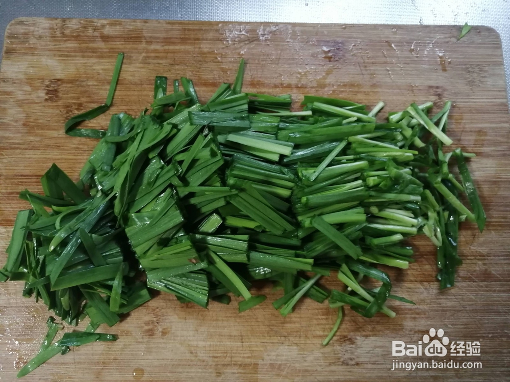 如何制作莴苣炒韭菜