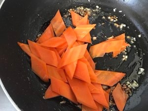 怎么做健康美味的蒜蓉西兰花