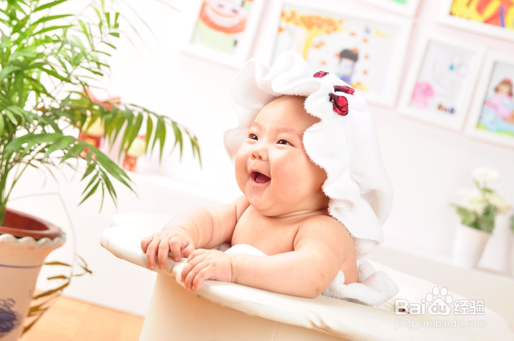 7个月的正常婴儿常常会有什么表现