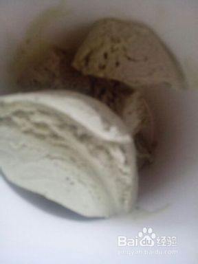 如何制作抹茶拿铁胶囊咖啡机版
