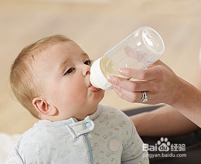 孩子怎样喝水比较好？