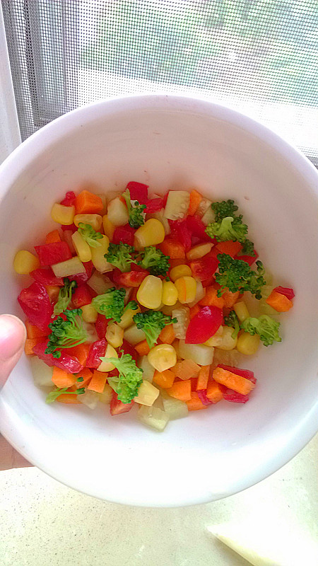 鱼子酱溏心鹌鹑蛋