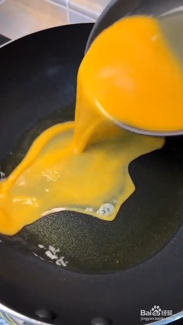如何制作黄瓜炒鸡蛋