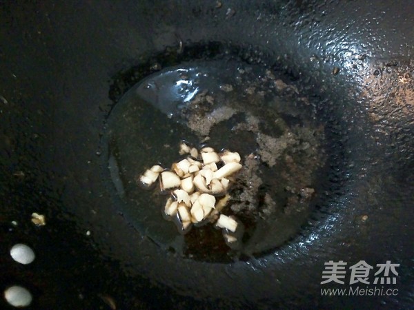 红油炒芥菜的做法