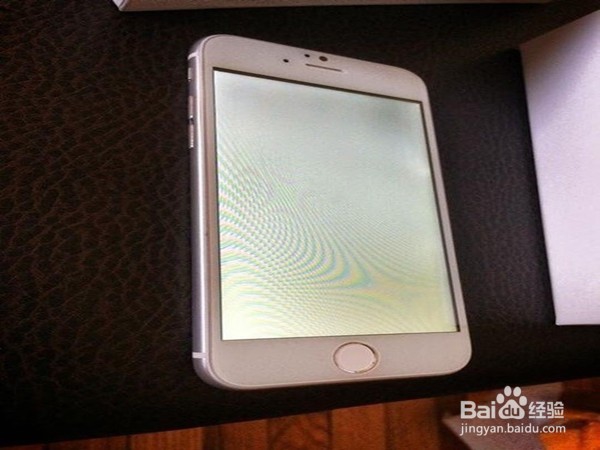 手机不小心掉进水里了怎么办