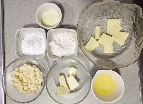 怎样在家制作爆好吃的白色恋人饼干步骤