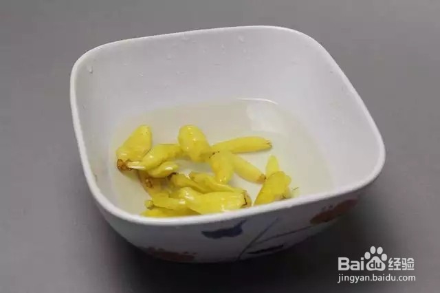 自制泡椒凤爪的做法