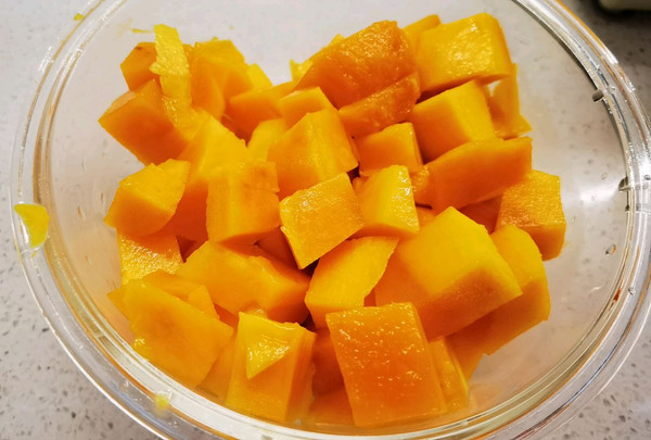 芒果椰奶西米露