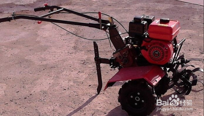 小型农业挖沟机对故障排除方式及保养方法？