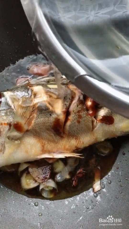 红烧海鲈鱼教程