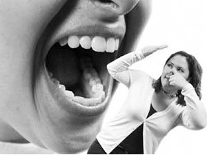 引起口臭的原因以及如何治疗口臭