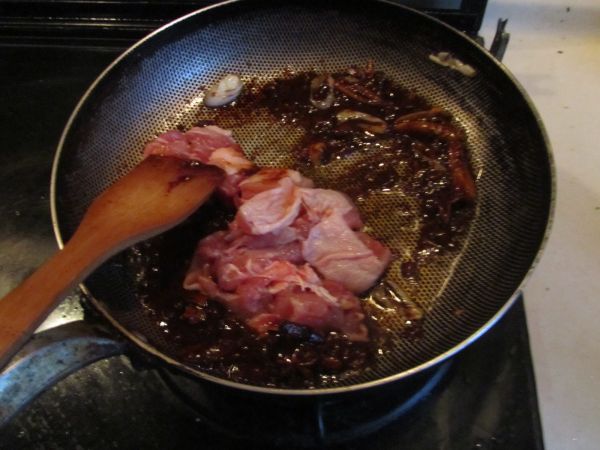 鸡肉酱烧海带黄豆