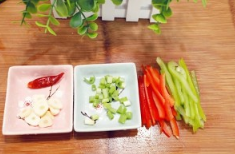 醋溜土豆丝,你真的会溜吗?记住这三点,一定好吃!