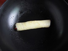 鸡蛋肉松蔬菜卷