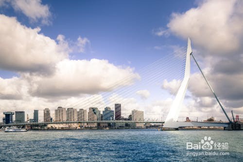 大跨径钢桥装配式桥面铺装研究