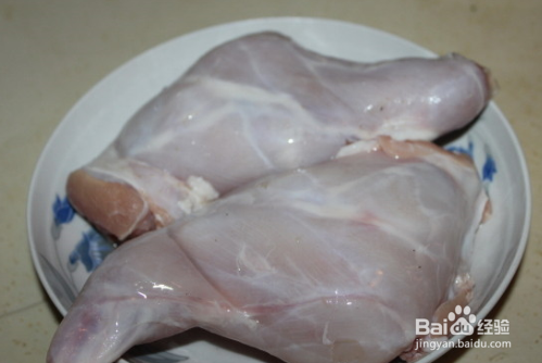 蘑菇炖兔腿的做法