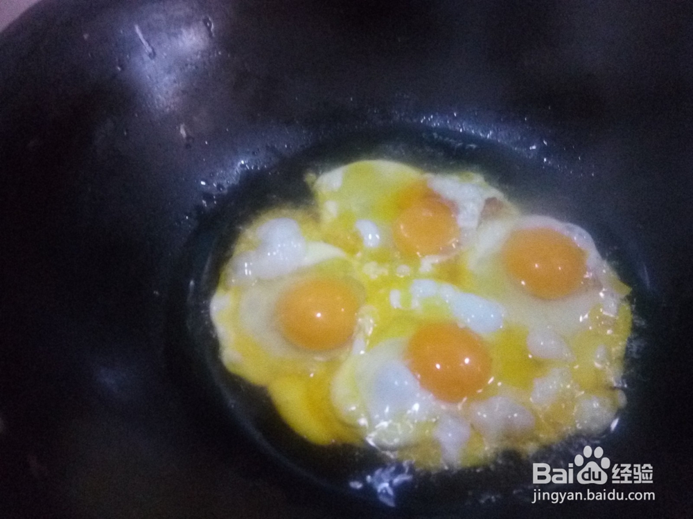 易学的香菜炒鸡蛋