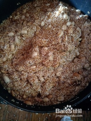 花生白芝麻糖的做法