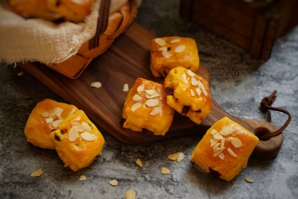 南瓜蔓越莓面包块