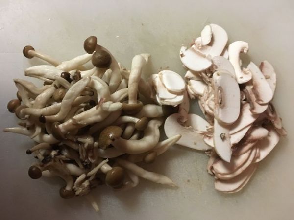 奶酪蘑菇炖糙米饭