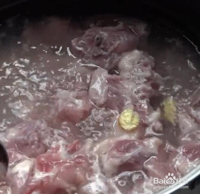 绿豆冬瓜排骨汤的做法