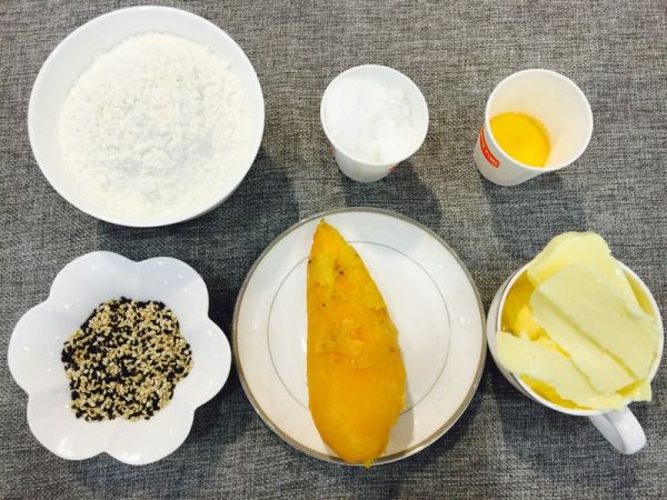 香脆芝麻红薯条