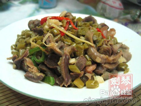 酸豆角炒肾片