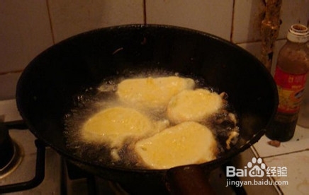 爸爸去哪儿：鸡蛋馒头片怎么做