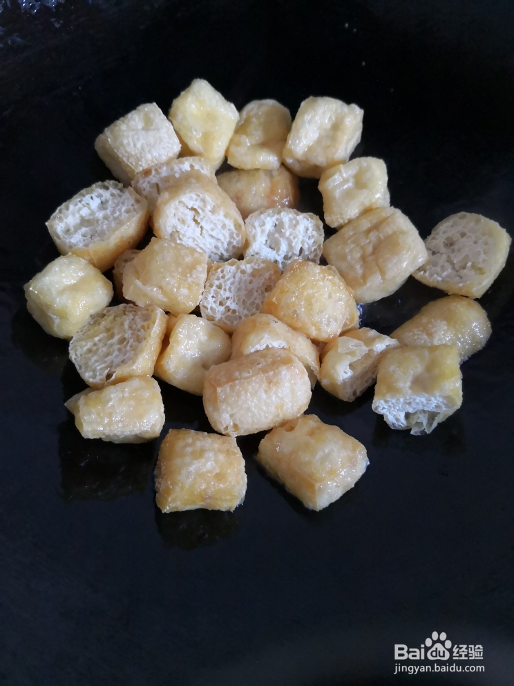 老厨师教你做油豆腐炒肉