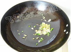 秘制蒜香小龙虾的做法